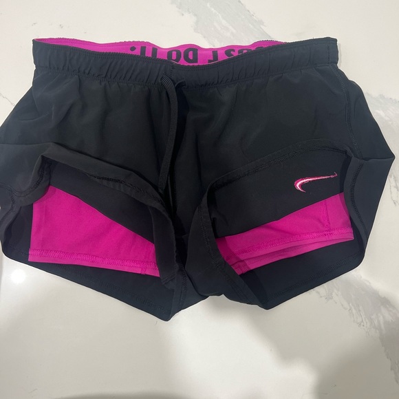 Black Nike Shorts - Picture 3 of 5